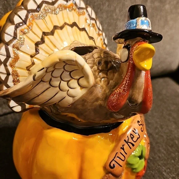 🧡🤎Blue Sky By Heather Goldminc Turkey Surprise Ceramic Pumpkin Decor - Picture 6 of 9
